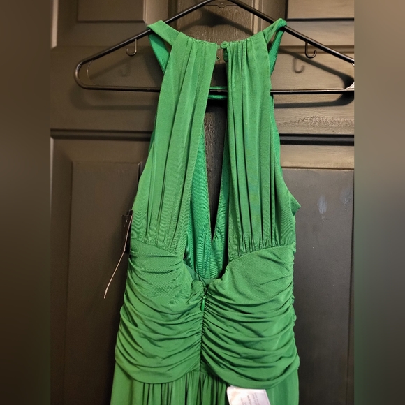 NWT BCBG green Maxi dress - Picture 6 of 16